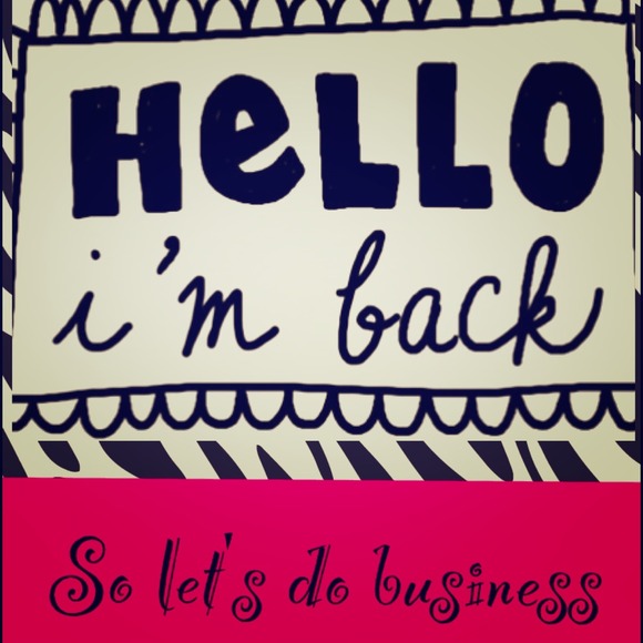 I'm back on Poshmark!!!