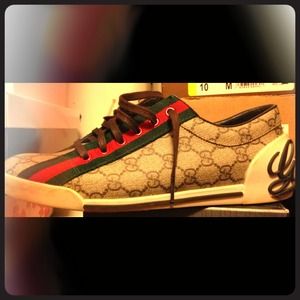 Gucci shoes