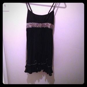 Adorable little black dress!