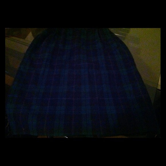 100% Wool Skirt