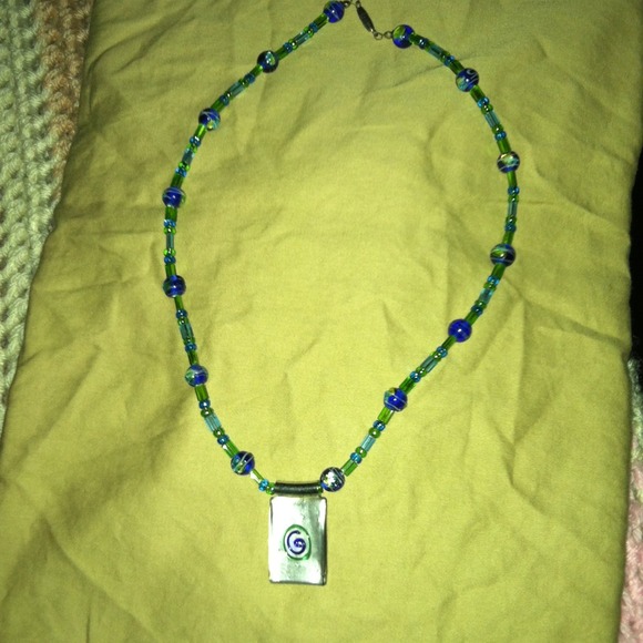 Necklace - Picture 1 of 1