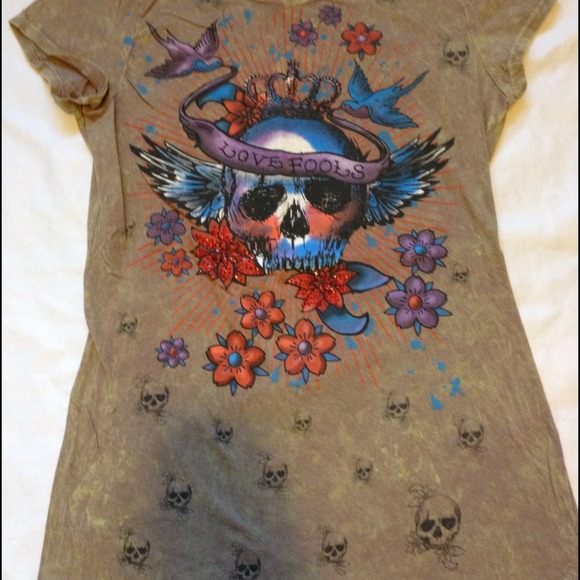 Lcola Skull Sz L Made in USA shirt