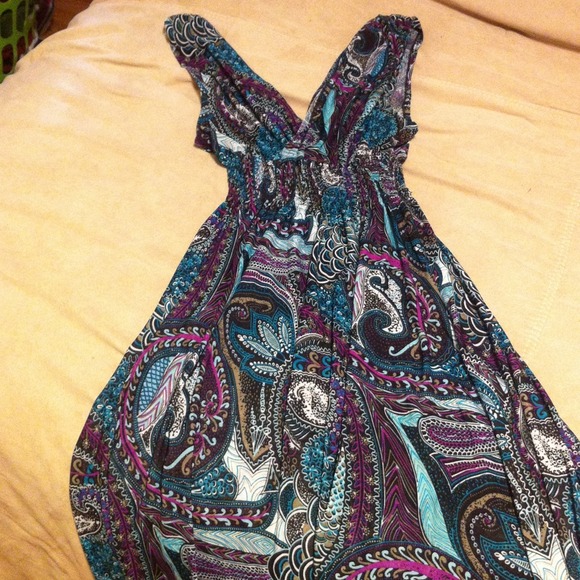 ***SOLD****Beautiful comfortable sun dress