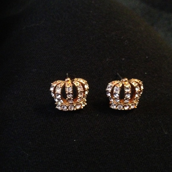 Crown earrings