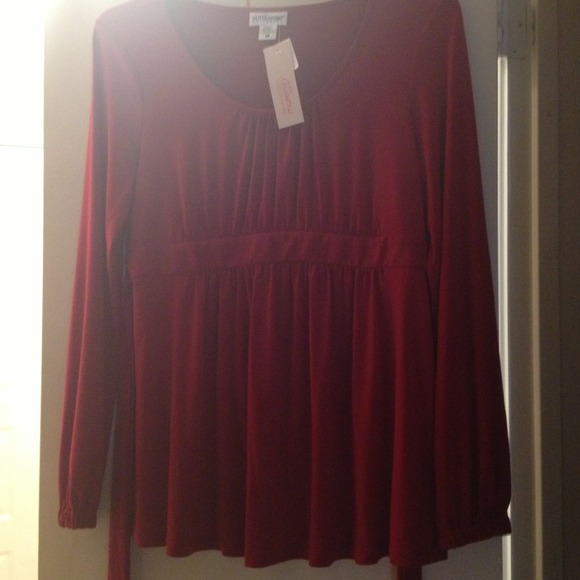 Motherhood maternity shirt