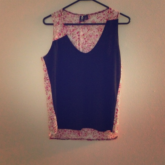 Floral new top