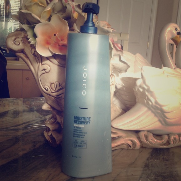 Joico Moisture Recovery hair Conditioner - Picture 1 of 3