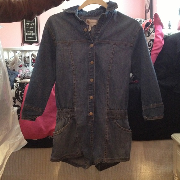 Bcbg jumper