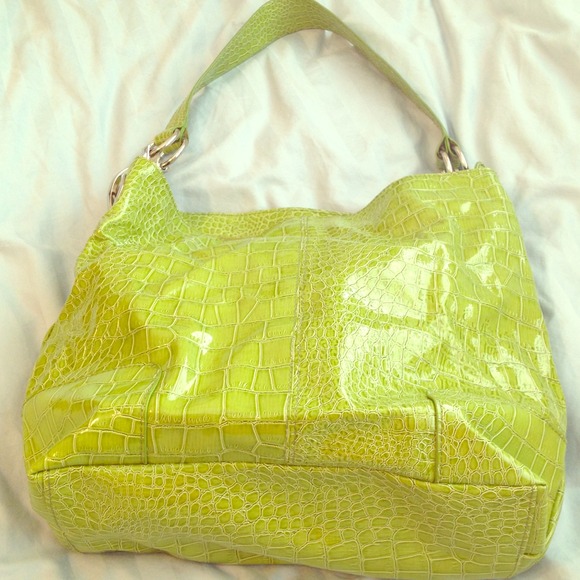 Fashion like green croco bag