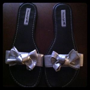 Silver bow flats.