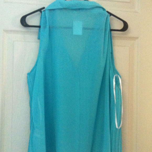 Lined top - Picture 2 of 2