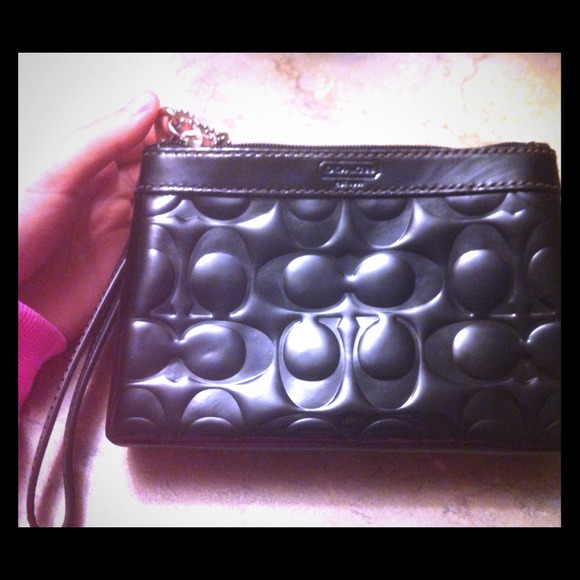 REAL! Black Coach clutch. Never used!