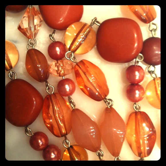 🚫Sold🚫Beautiful beaded long necklace