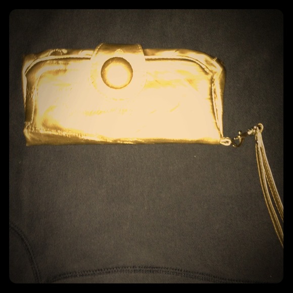 Gold clutch👛