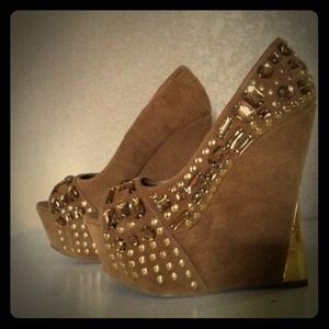 Jewel wedges!