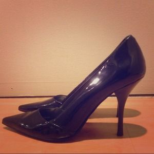 Nine West Black Stilleto