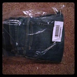 Joe's destroyed easy fit crop jean in Penelope