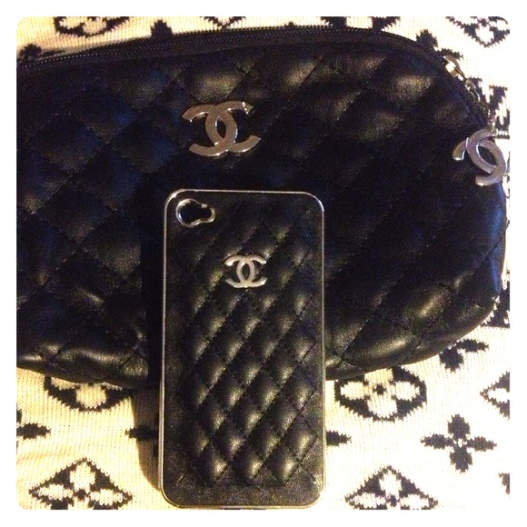 Chanel inspired bundle make up bag/iPhone 4s