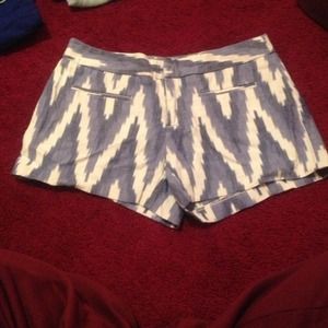 Zig zagged blue and white shorts
