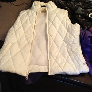 SOLD 💵💵💵Tommy Hilfiger vest. Size large