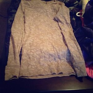 SOLD 💵💵💵Long sleeve. BKE. Size M