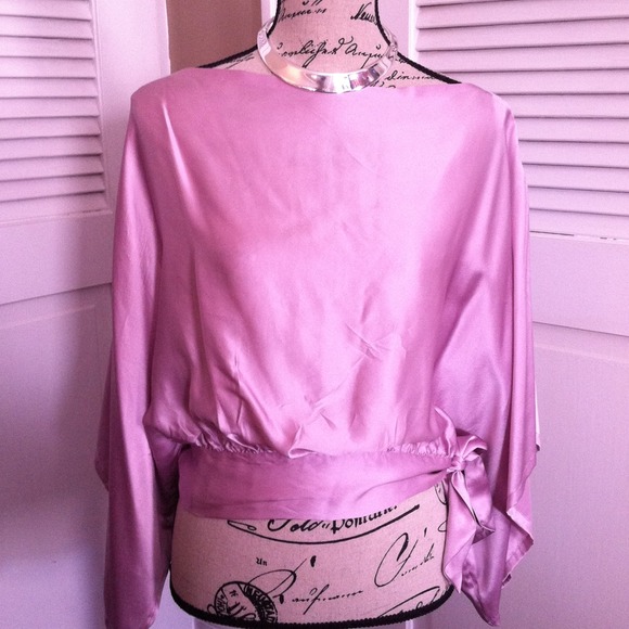 ✨VS✨100% Silk Blouse💋SEXY💋