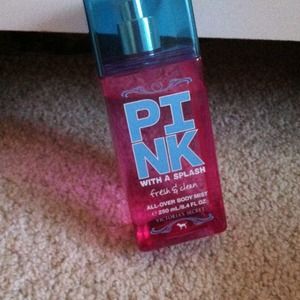 NEVER USED! VS PINK all over body mist FULL SIZE!
