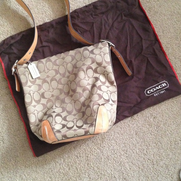 Original Coach Bucket Handbag - Picture 1 of 1