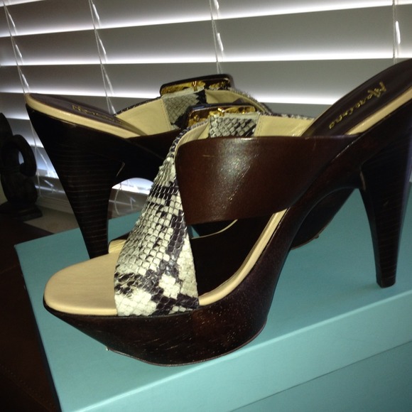 Marciano Sandal