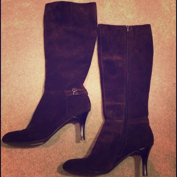 Calvin Klein brown suede boots! NWOT! 🎉🎊