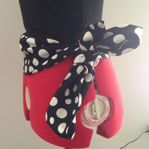Bebe Polka Dot Tie Top - Picture 3 of 4