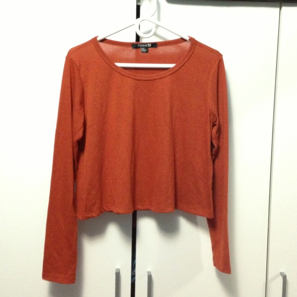 Forever 21 Sweaters - 🔴SOLD🔴 Long sleeved top