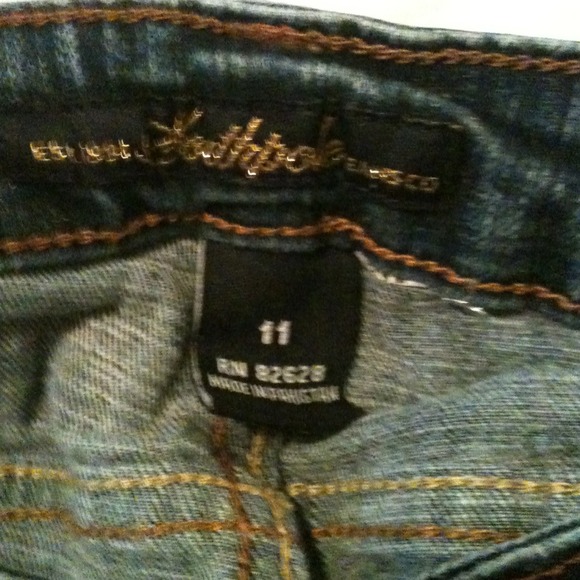 Strait leg jeans