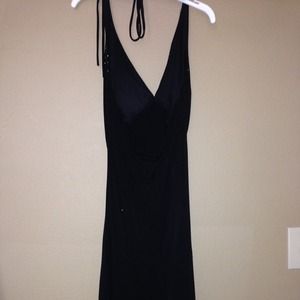 Black spaghetti strap on neck w/silver stones