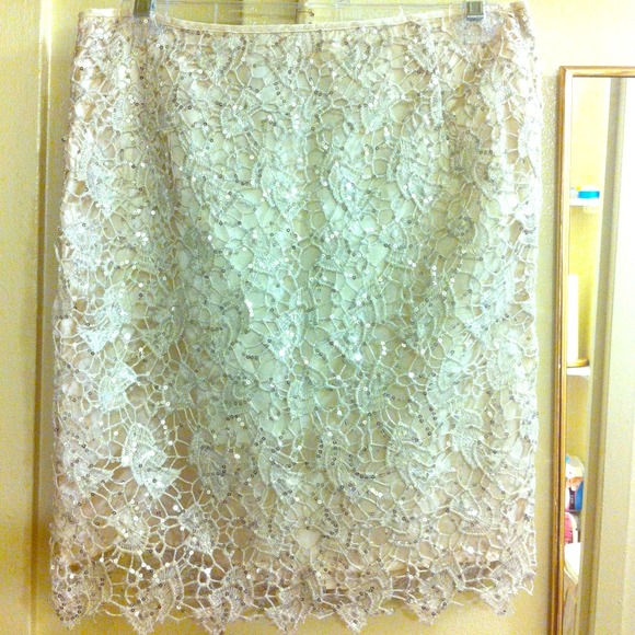 Beautiful H&M sequin skirt *REDUCED*