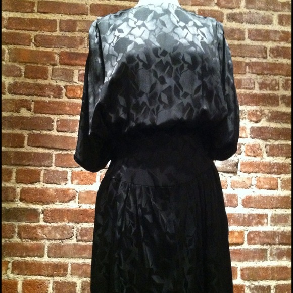 Vintage 1980's Lizclaiborne Dress