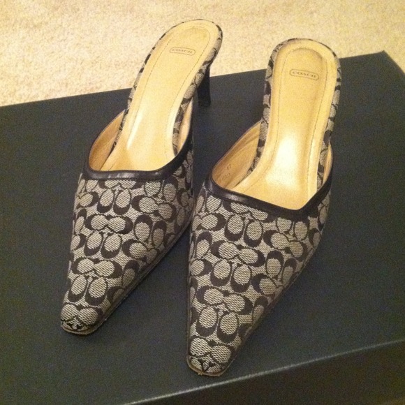 Authentic Coach Signature Shoes