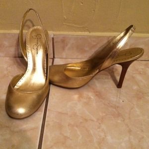 High heel shoes