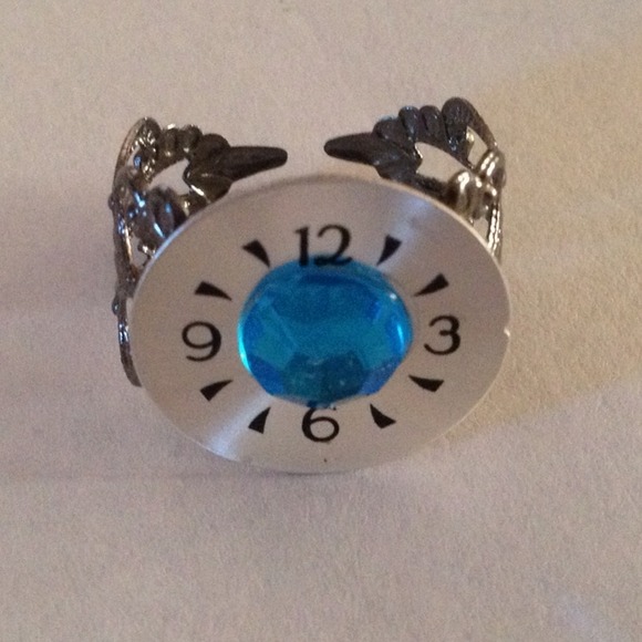 Steampunk Clockwork Ring jewelry - Picture 2 of 4