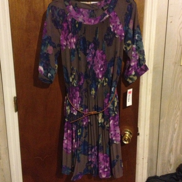 Jessica Howard dress