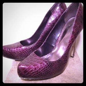 Sassy Purple Snake Skin look heels