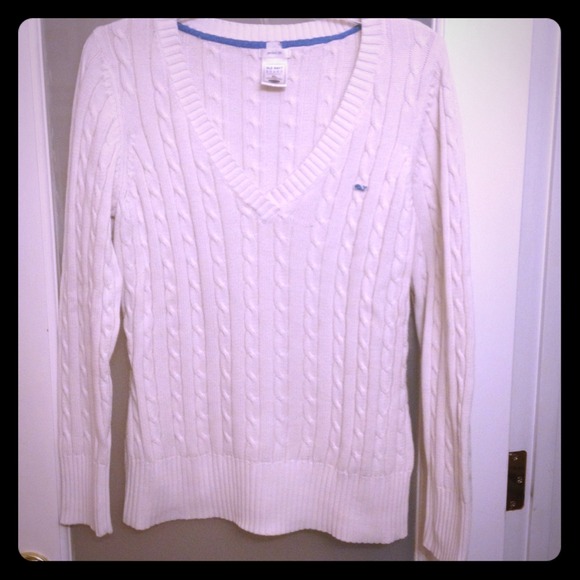 White Cable knit Old Navy Sweater, size XL