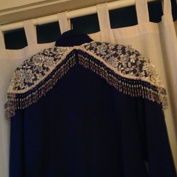 LACY AFTERNOON lace and beaded  coat Size Small. - Picture 3 of 4