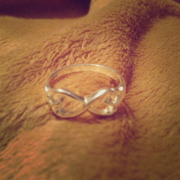 Silver two heart ring