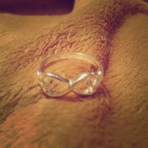 Silver two heart ring