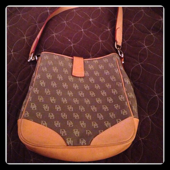 **SOLD**  Gently Used Dooney & Bourke  Color-Tan