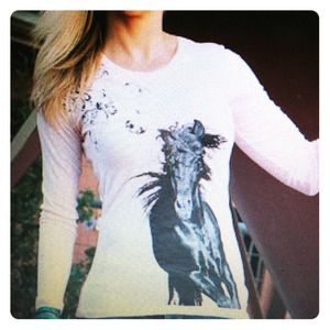 Super soft T, running horse on front, Msg on back.