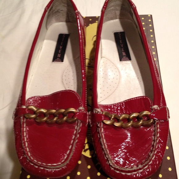 💟Reserved!💟Red Steven by Steve Madden flats