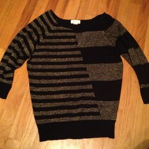 ❌❌SOLD❌❌ Gold Shimmer and Black Sweater