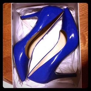 SALE! Nine West Cobalt Royal Blue Patent Pumps <3